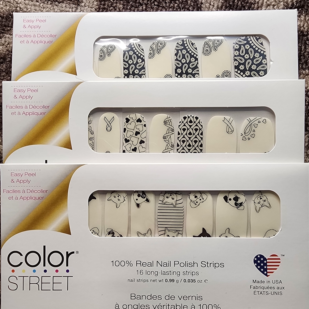 Color Street Black and White Paisley Nail Strips